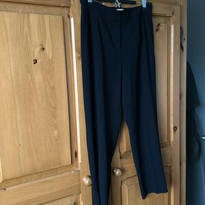 Aritzia Babaton chic pants